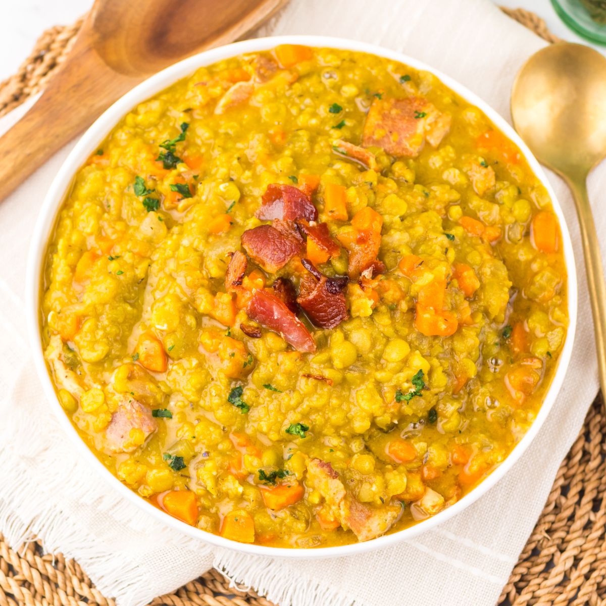 Slow Cooker Split Pea Soup