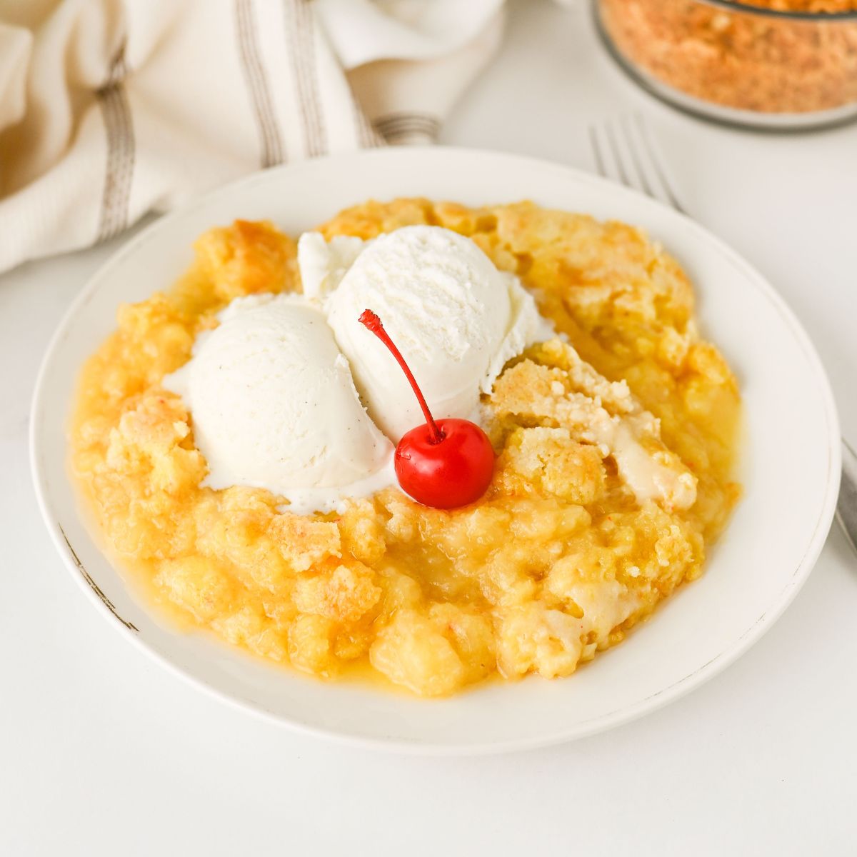 Old Fashioned Pineapple Dump Cake