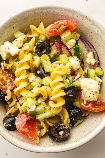 Easy Greek Pasta Salad