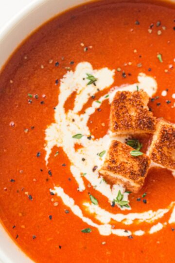 Simple Tomato Soup Recipe Featured